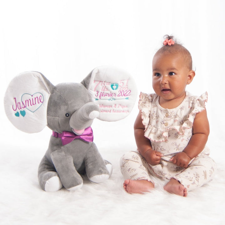 elephant gris avec nom